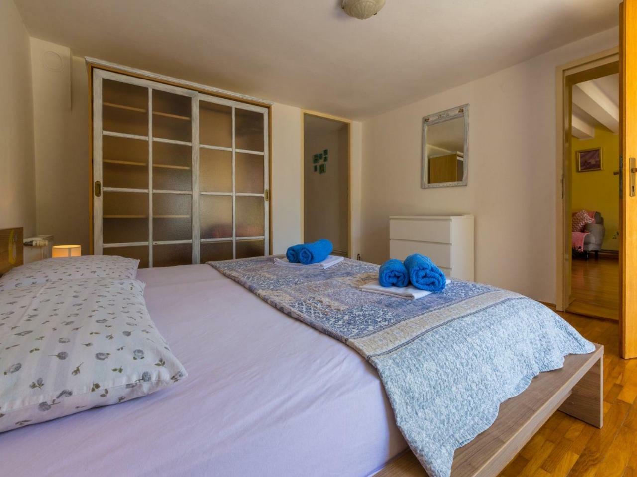 Apartments Neno Crikvenica Luaran gambar