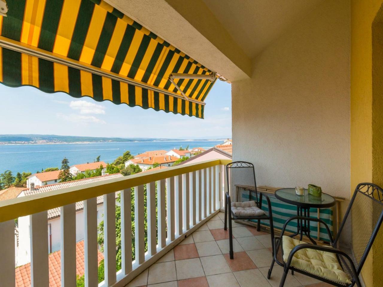 Apartments Neno Crikvenica Luaran gambar