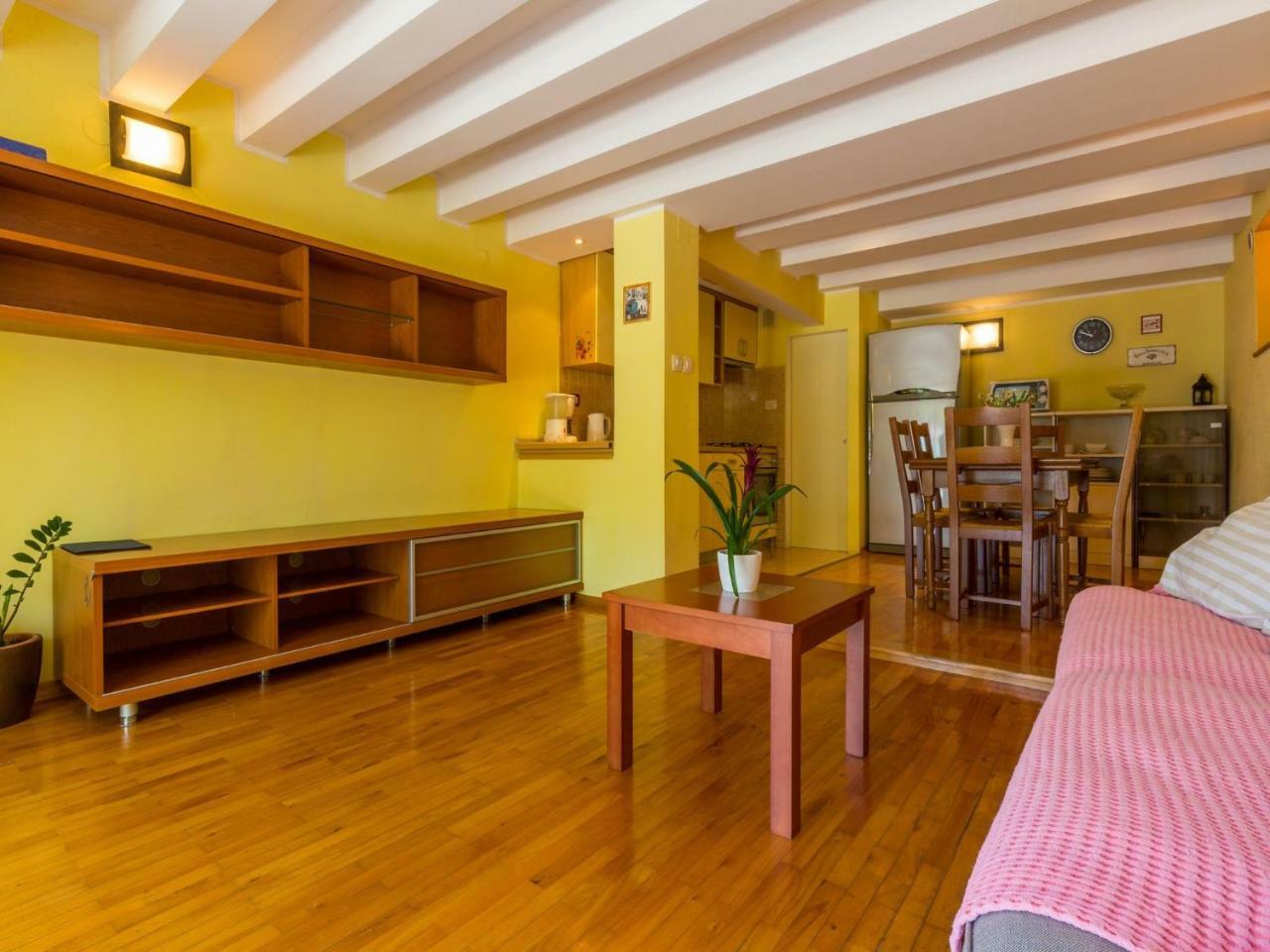 Apartments Neno Crikvenica Luaran gambar