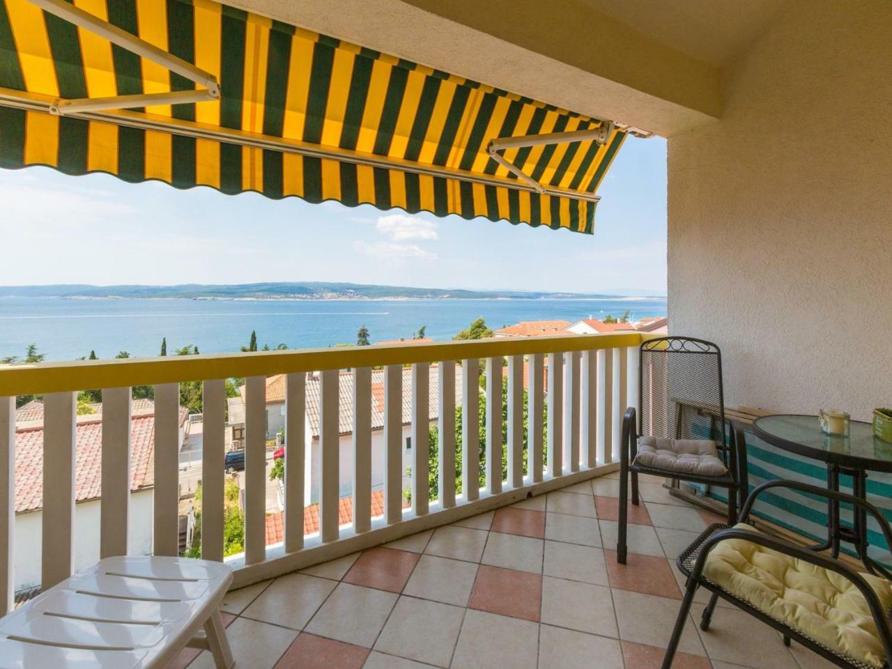 Apartments Neno Crikvenica Luaran gambar